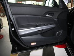 2012款 2.4L 自动 尊享版 5座