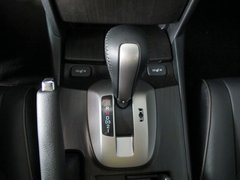 2012款 2.4L 自动 尊享版 5座