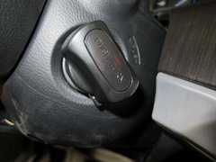 2012款 2.4L 自动 尊享版 5座