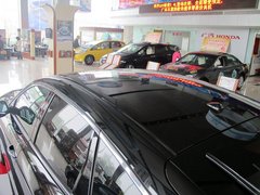 2012款 2.4L 自动 尊享版 5座
