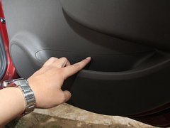 2012款 1.5L 自动 精英型
