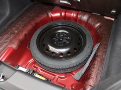 2012款 1.5L 自动 精英型