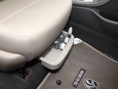 2012款 1.5L 自动 精英型