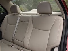 2012款 1.5L 自动 精英型