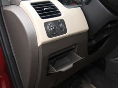 2012款 1.5L 自动 精英型