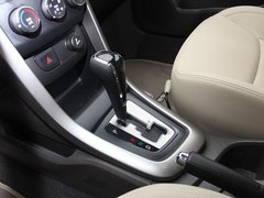 2012款 1.5L 自动 精英型
