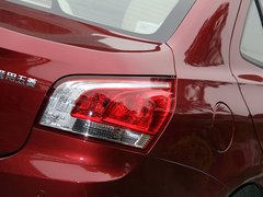 2012款 1.5L 自动 精英型
