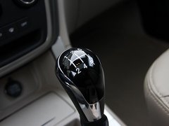 2012款 1.8L 手动 行政版 5座
