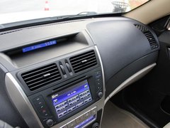 2012款 1.8L 手动 行政版 5座