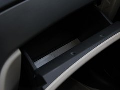 2012款 1.8L 手动 行政版 5座