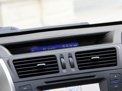 2012款 1.8L 手动 行政版 5座