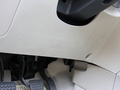 2012款 1.8L 手动 行政版 5座