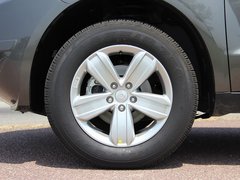 2012款 1.8L 手动 行政版 5座
