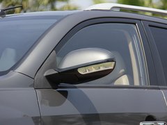 2012款 1.8L 手动 行政版 5座