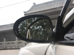 2012款 1.8L 手动 行政版 5座