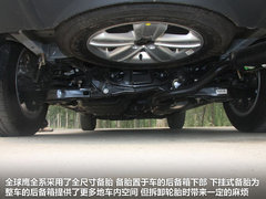 2012款 1.8L 手动 行政版 5座