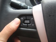2012款 1.8L 手动 行政版 5座