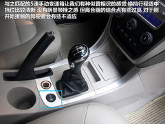 2012款 1.8L 手动 行政版 5座