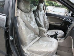 2012款 1.8L 手动 行政版 5座