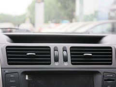 2012款 1.8L 手动 行政版 5座