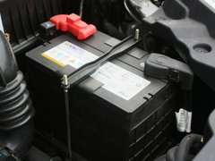 2012款 1.8L 手动 行政版 5座