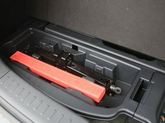 2012款 1.8L 手动 行政版 5座