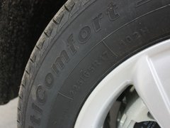 2012款 1.8L 手动 行政版 5座
