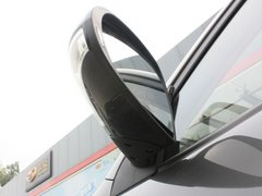 2012款 1.8L 手动 行政版 5座