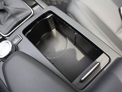 2012款 C63 6.2L AMG Coupe 动感型