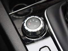 2012款 C63 6.2L AMG Coupe 动感型