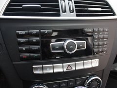 2012款 C63 6.2L AMG Coupe 动感型