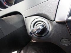 2012款 C63 6.2L AMG Coupe 动感型