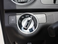 2012款 C63 6.2L AMG Coupe 动感型