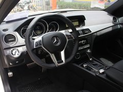 2012款 C63 6.2L AMG Coupe 动感型
