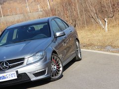 2012款 C63 6.2L AMG 高性能版