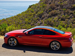 2013款 4.4T DCT Coupe