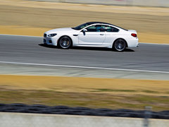 2013款 4.4T DCT Coupe