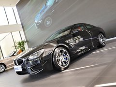 2013款 4.4T DCT Coupe