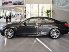 2013款 4.4T DCT Coupe