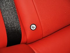 2013款 4.4T DCT Coupe
