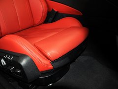 2013款 4.4T DCT Coupe
