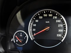 2013款 4.4T DCT Coupe
