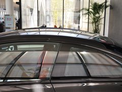 2013款 4.4T DCT Coupe