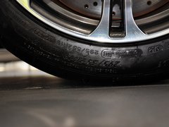 2013款 4.4T DCT Coupe