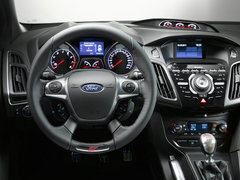 2013款 ST 2.0T 手动 橙色版