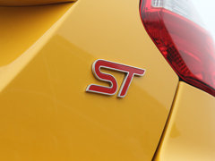 2013款 ST 2.0T 手动 橙色版