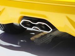 2013款 ST 2.0T 手动 橙色版