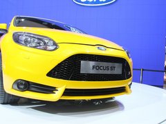 2013款 ST 2.0T 手动 橙色版