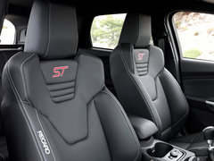 2013款 ST 2.0T 手动 橙色版