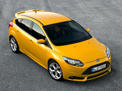2013款 ST 2.0T 手动 橙色版
